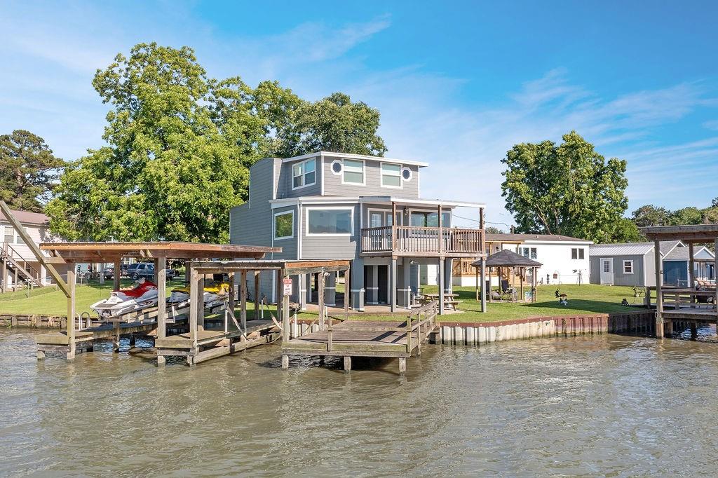 210 W Lakeview, Onalaska, Texas image 1
