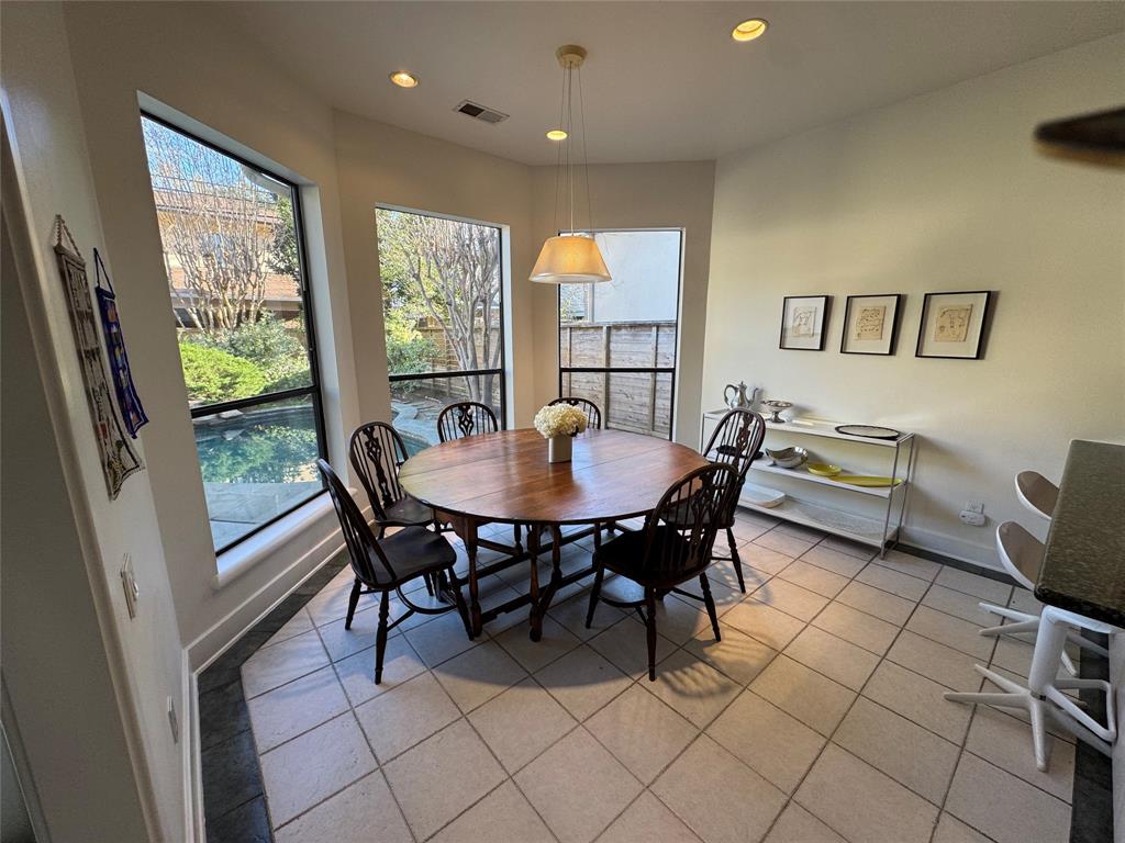 4812 Braeburn Drive, Bellaire, Texas image 16
