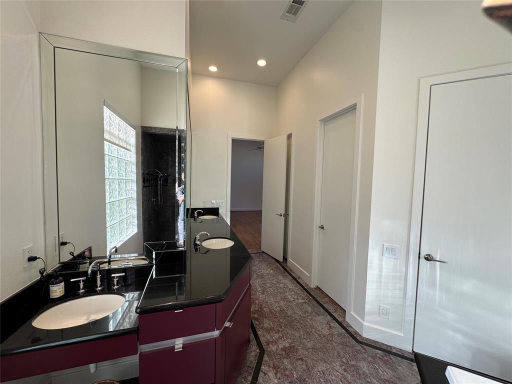 4812 Braeburn Drive, Bellaire, Texas image 27