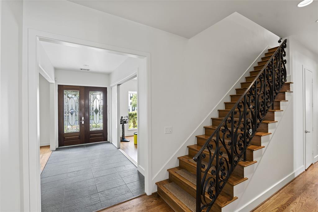 4812 Braeburn Drive, Bellaire, Texas image 35