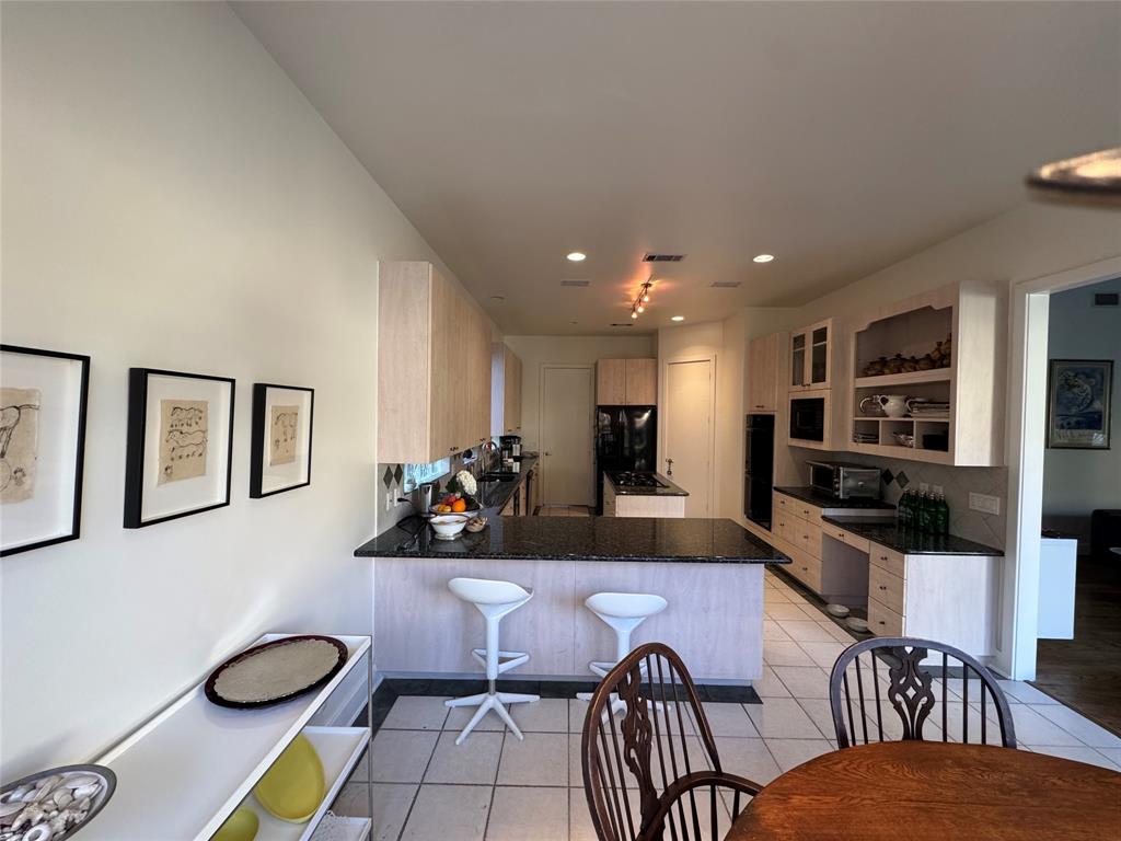 4812 Braeburn Drive, Bellaire, Texas image 17