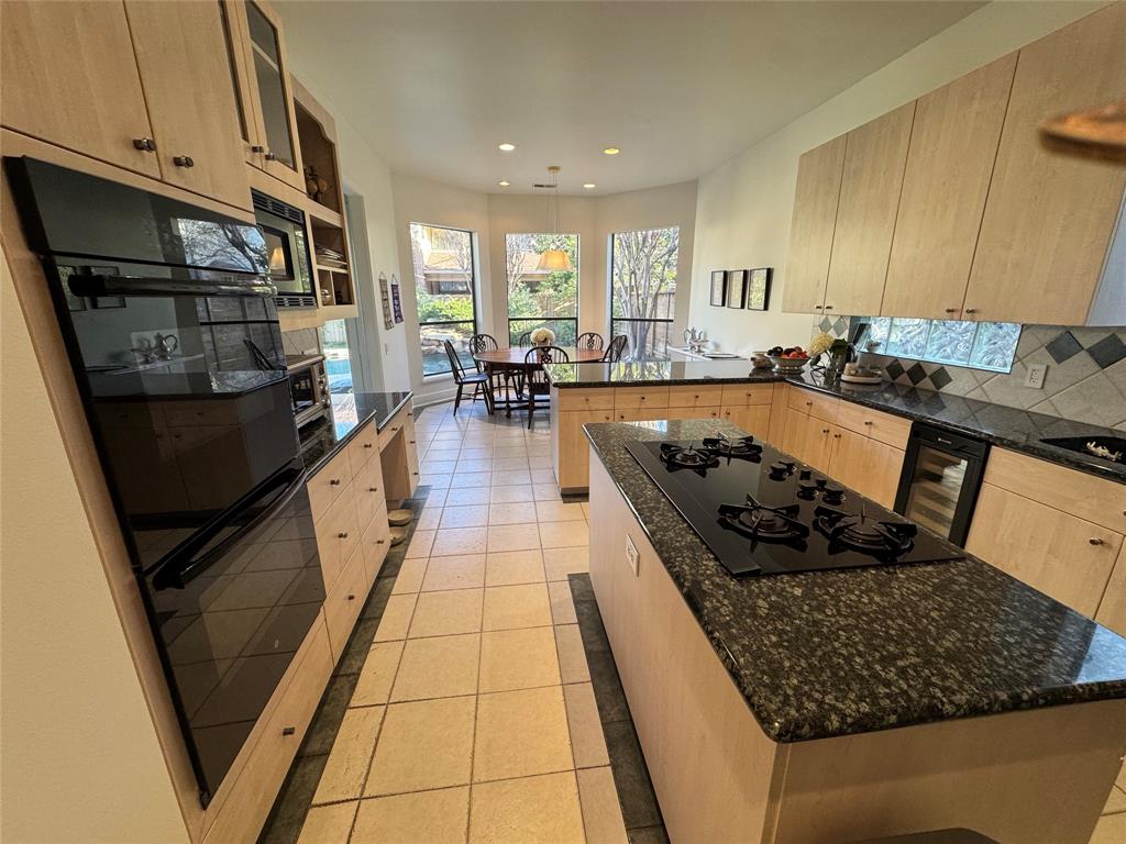 4812 Braeburn Drive, Bellaire, Texas image 19