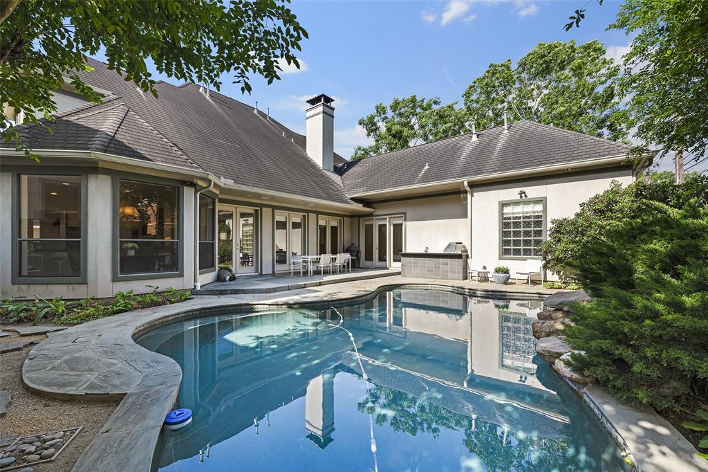 4812 Braeburn Drive, Bellaire, Texas image 20