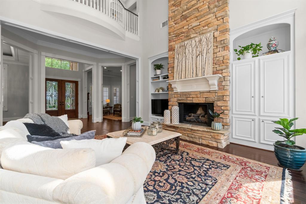 91 N Hunters Crossing Circle, The Woodlands, Texas image 7