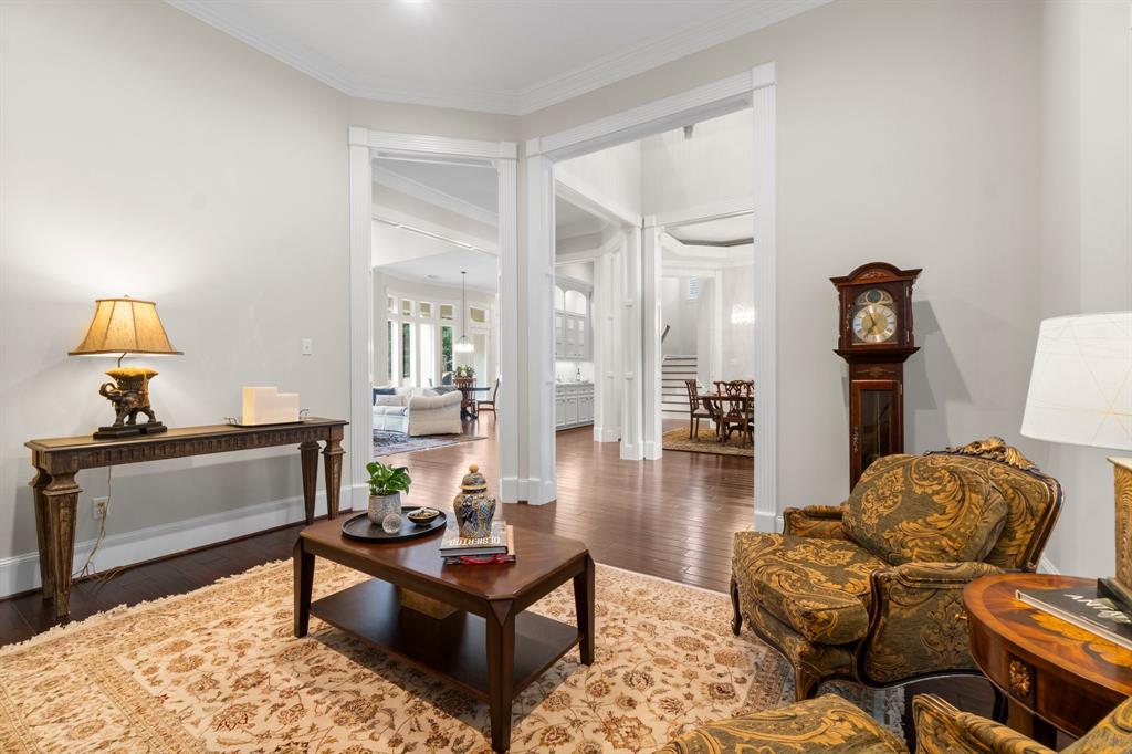 91 N Hunters Crossing Circle, The Woodlands, Texas image 9