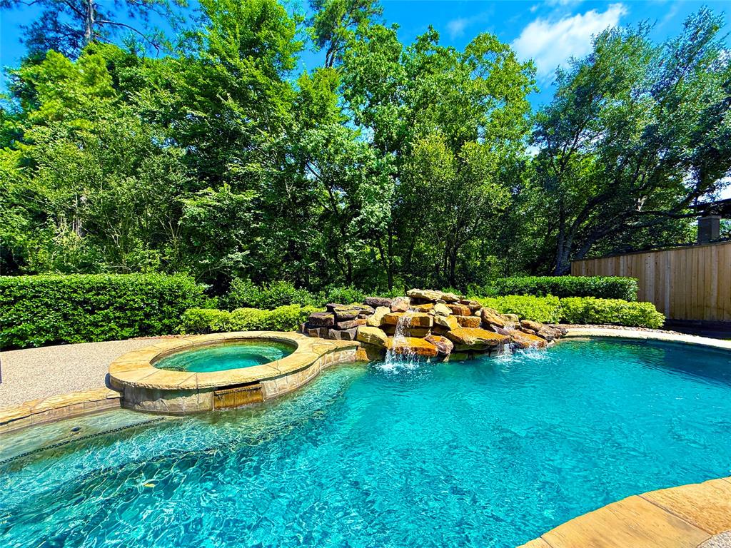 91 N Hunters Crossing Circle, The Woodlands, Texas image 43