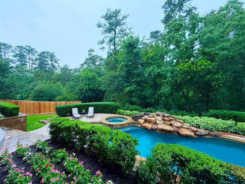91 N Hunters Crossing Circle, The Woodlands, Texas image 22