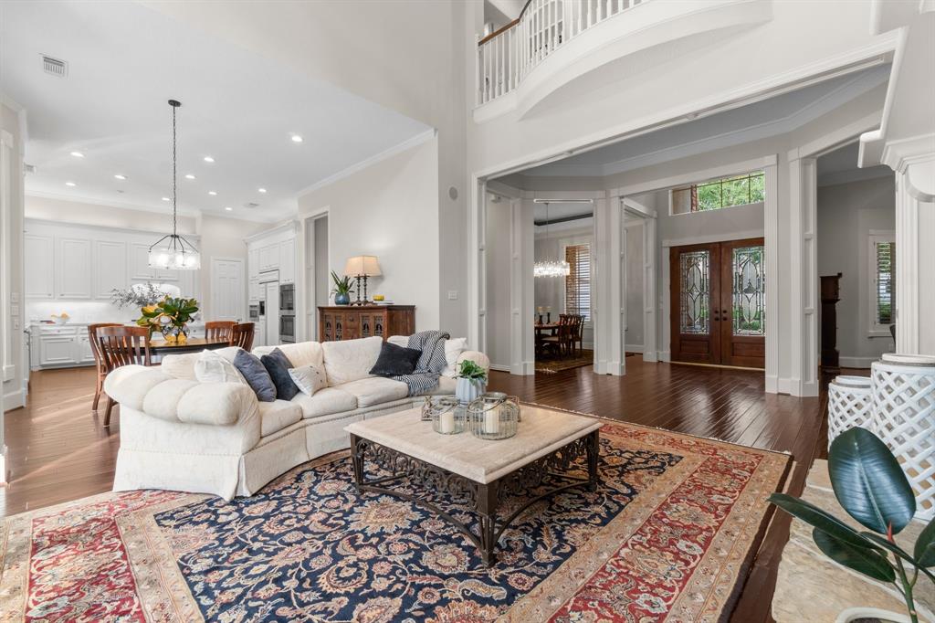91 N Hunters Crossing Circle, The Woodlands, Texas image 8