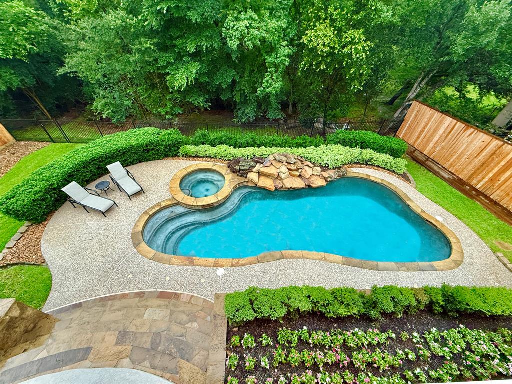 91 N Hunters Crossing Circle, The Woodlands, Texas image 35