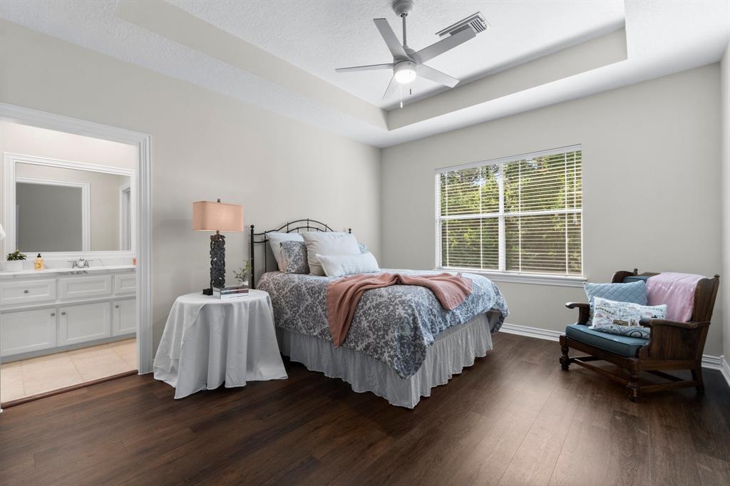 91 N Hunters Crossing Circle, The Woodlands, Texas image 36