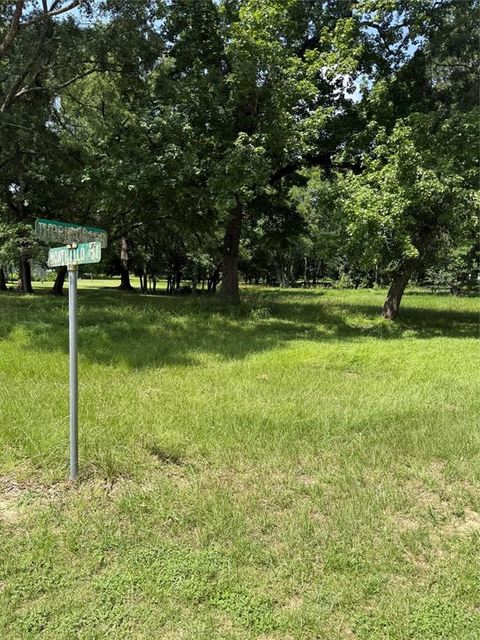 Vacant Land For Sale - BLK 7 LOT 9 Monticello St Street<br/> Trinity, TX 75862