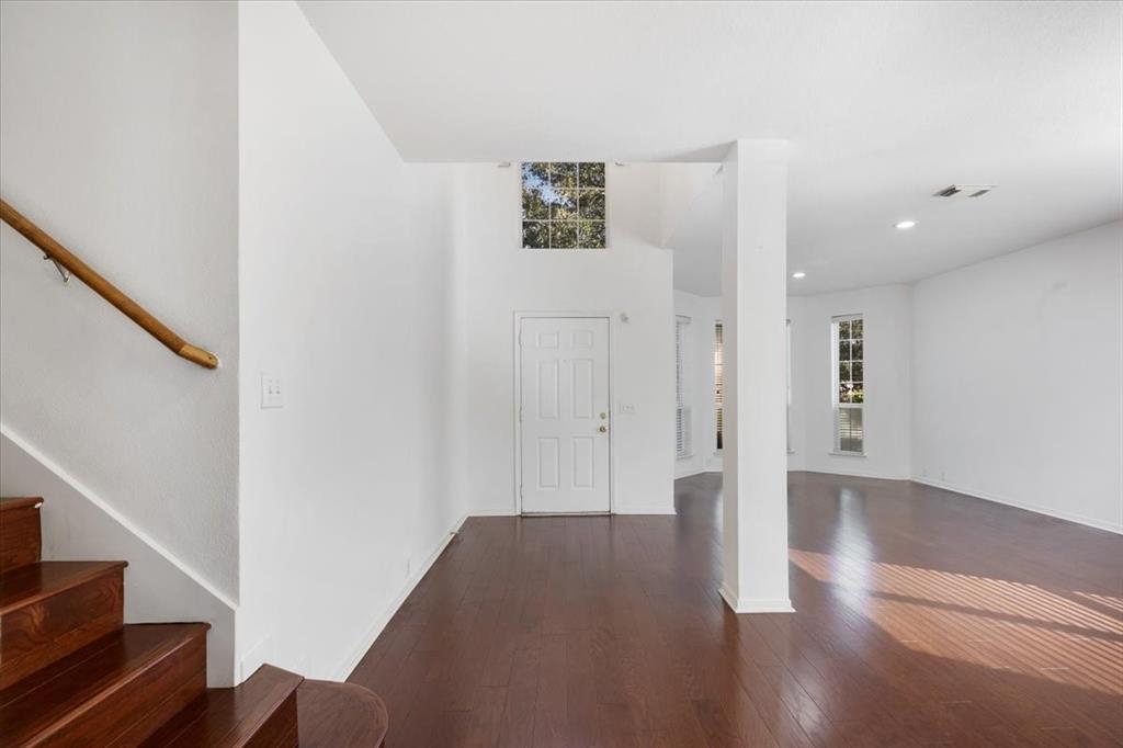 2508 Sun Glen Drive
