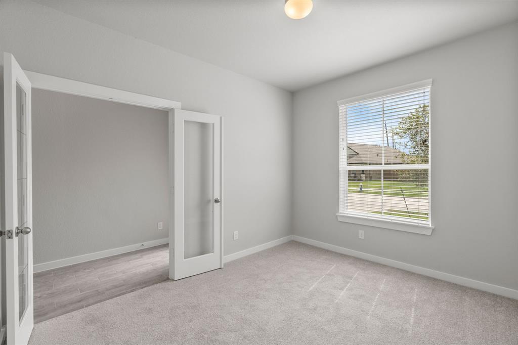 15002 Royal Leaf Drive, Cypress, Texas image 3