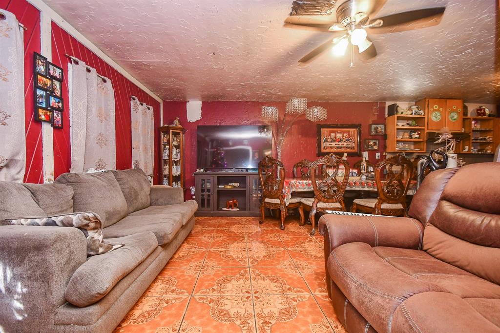 3702 Cochran Street, Houston, Texas image 2