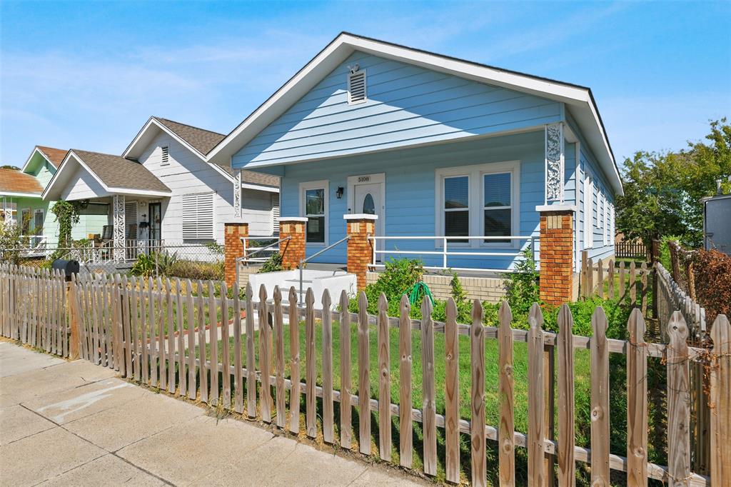 5108 Avenue R, Galveston, Texas image 2