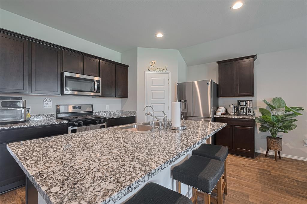 3923 Hawaiian Court, Baytown, Texas image 10
