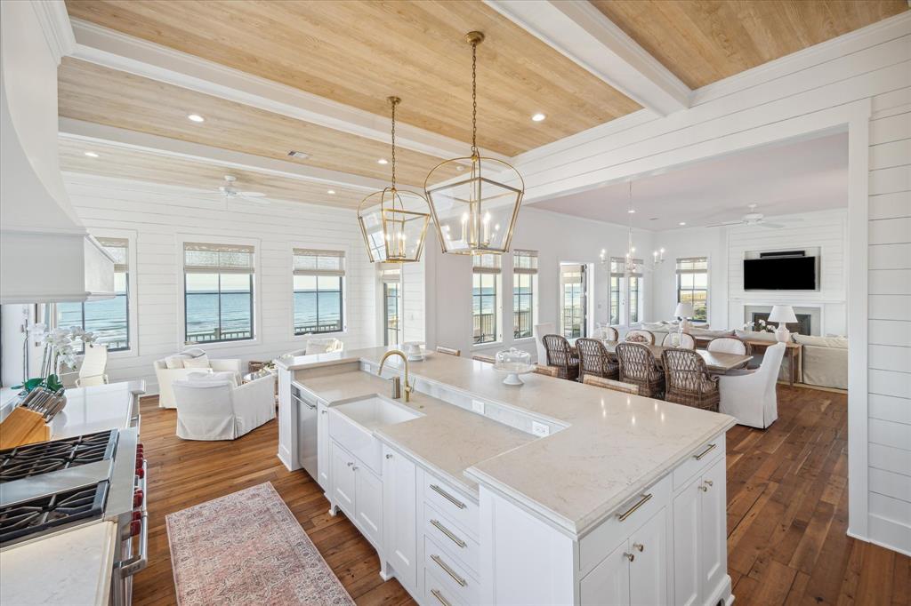4223 Swashbuckle, Galveston, Texas image 17