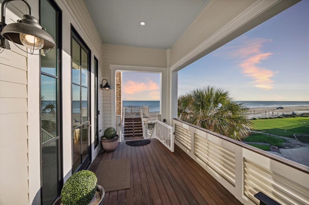 4223 Swashbuckle, Galveston, Texas image 5