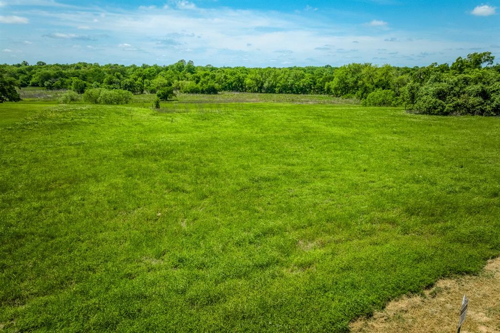 424 Brazos Court Bnd, Caldwell, Texas image 4