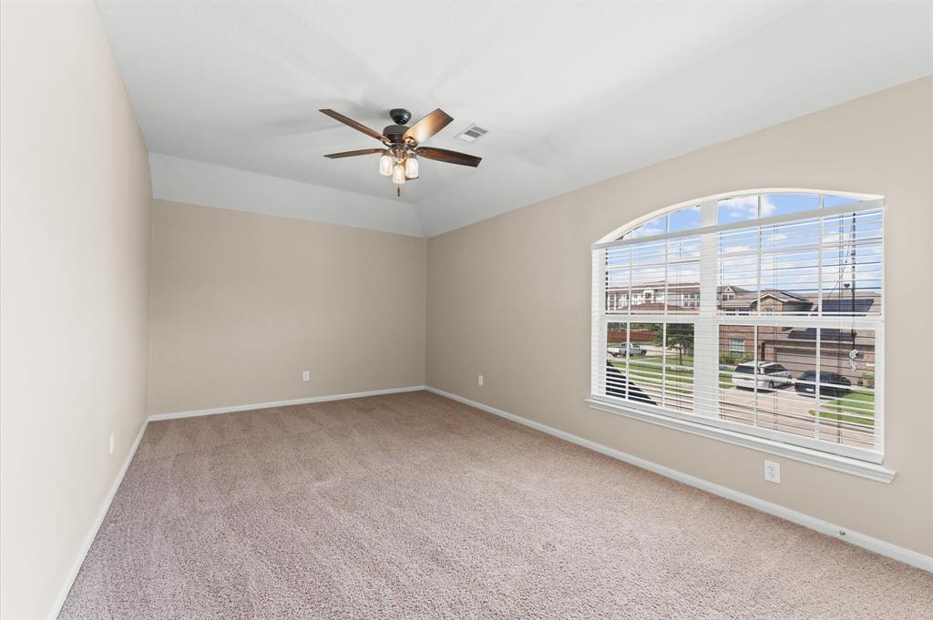 406 Oak Stream Drive, Conroe, Texas image 35