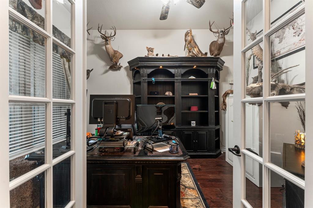15907 Pine Country Boulevard, Tomball, Texas image 30