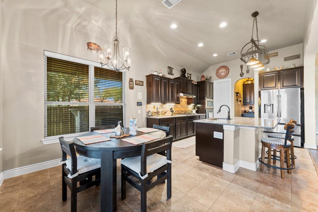 15907 Pine Country Boulevard, Tomball, Texas image 6