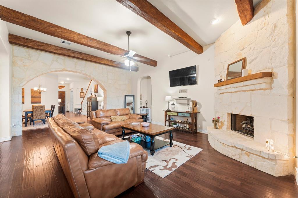 15907 Pine Country Boulevard, Tomball, Texas image 2