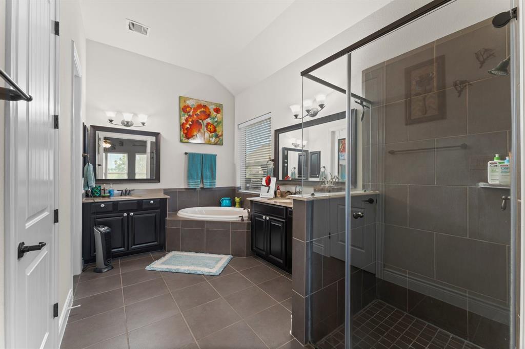 15907 Pine Country Boulevard, Tomball, Texas image 16