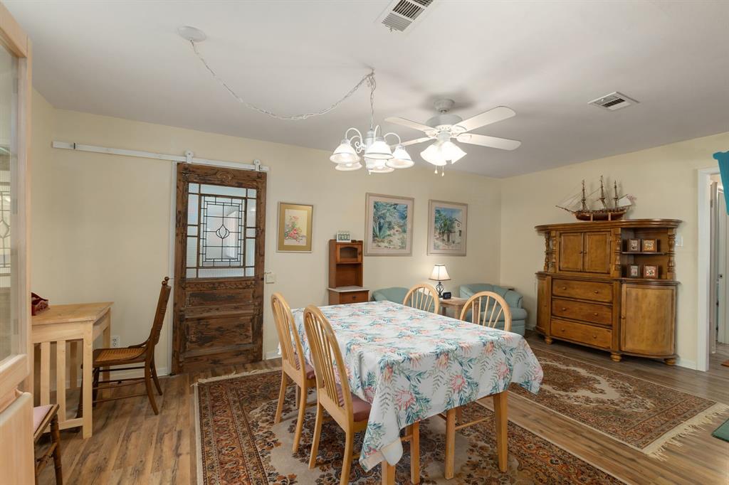 1400 Cedar Street, Brenham, Texas image 9