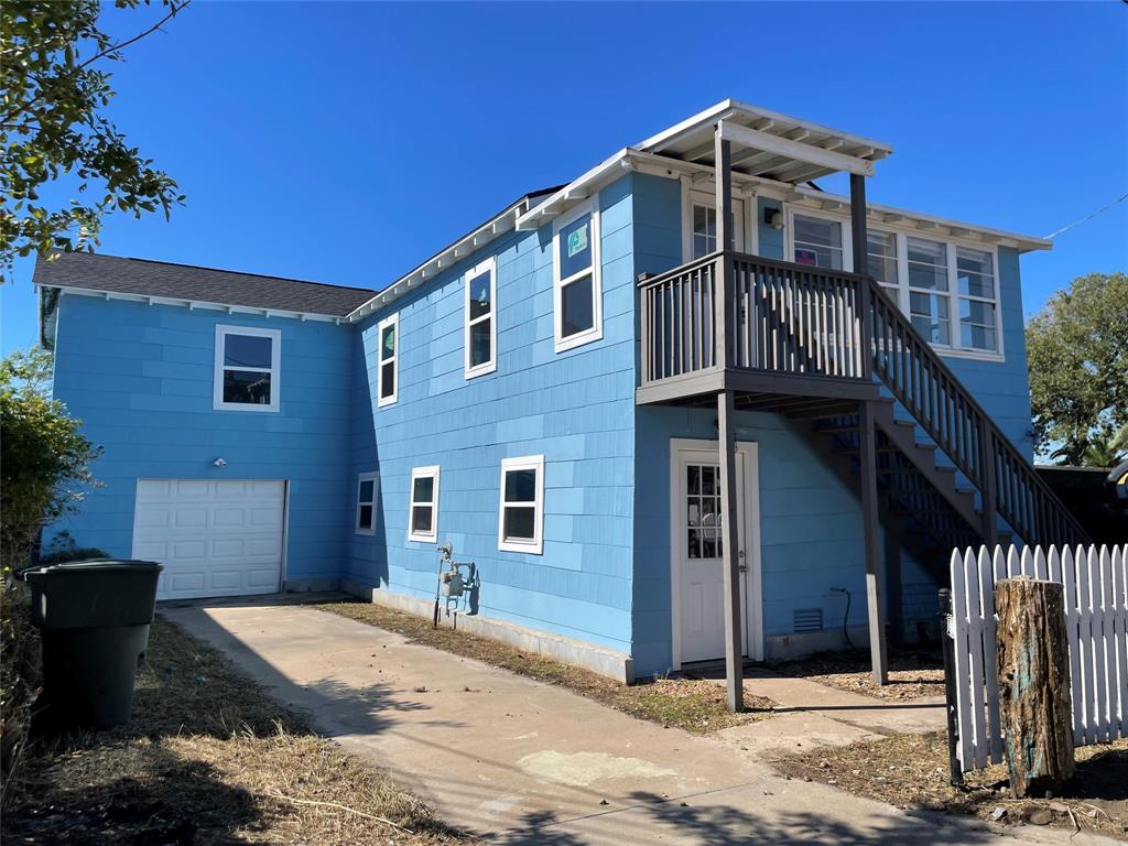 2325 Saladia Street, Galveston, Texas image 3