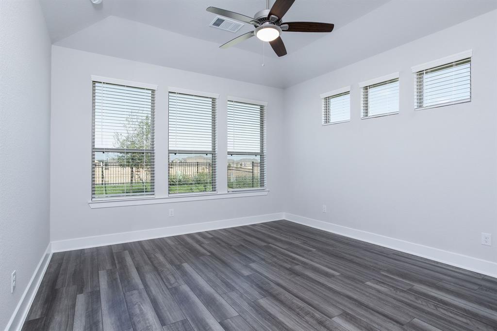7603 Coral Lake Drive, Cypress, Texas image 16