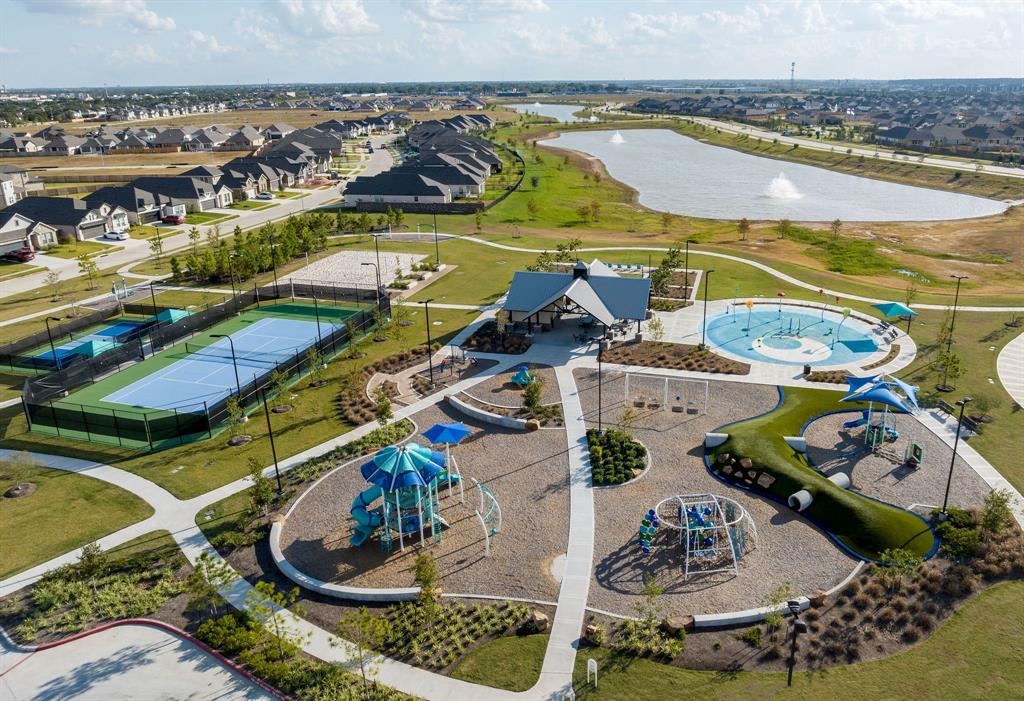 7603 Coral Lake Drive, Cypress, Texas image 35