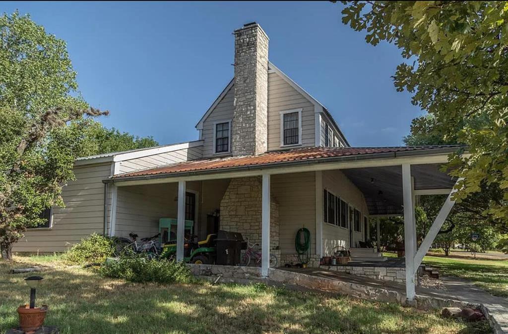217 Sunday Circle, Fredericksburg, Texas image 3