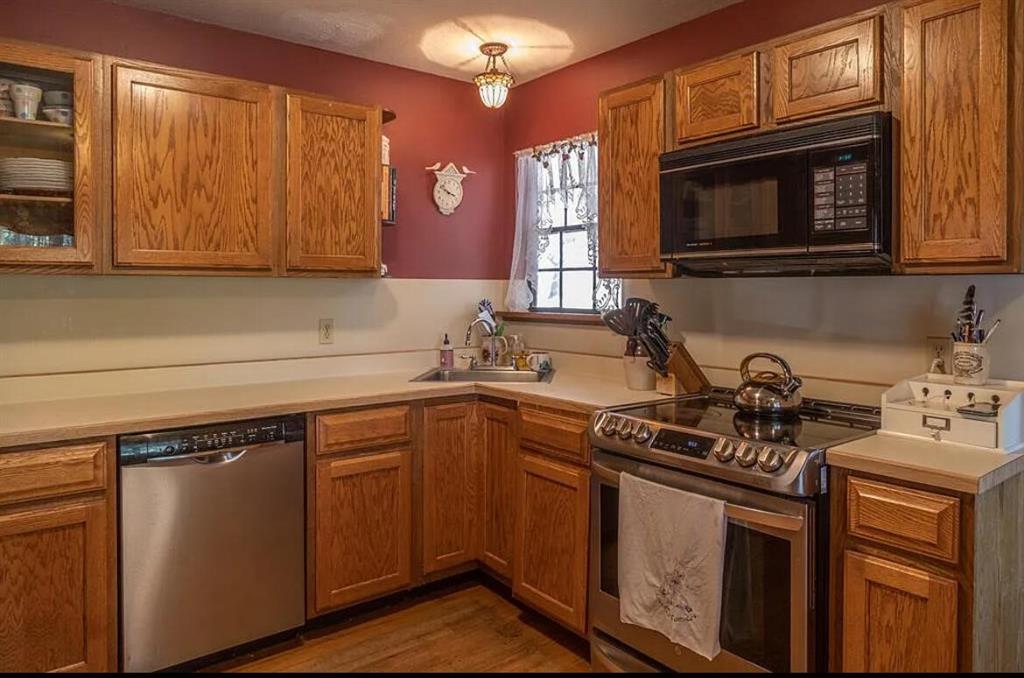 217 Sunday Circle, Fredericksburg, Texas image 13