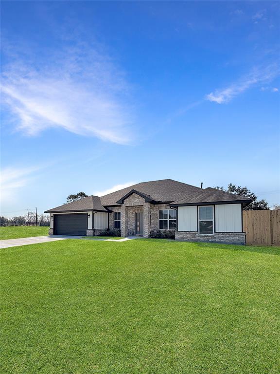 608 Greystone Lane, Angleton, Texas image 5