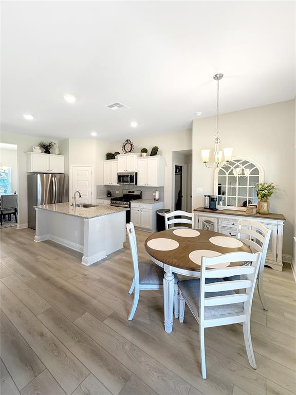 608 Greystone Lane, Angleton, Texas image 25