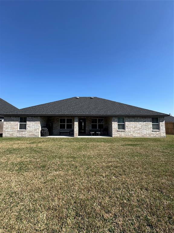 608 Greystone Lane, Angleton, Texas image 7