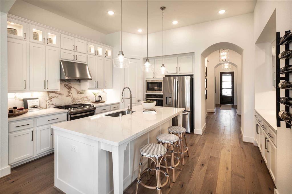 18314 Cubist Court, Conroe, Texas image 2