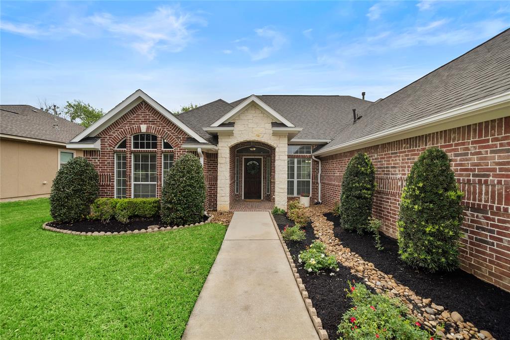 186 Harley Drive, Montgomery, Texas image 2