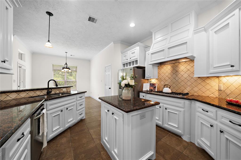 186 Harley Drive, Montgomery, Texas image 14