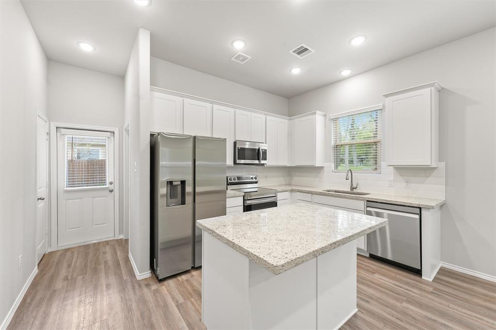 705 Little River Drive, Montgomery, Texas image 11