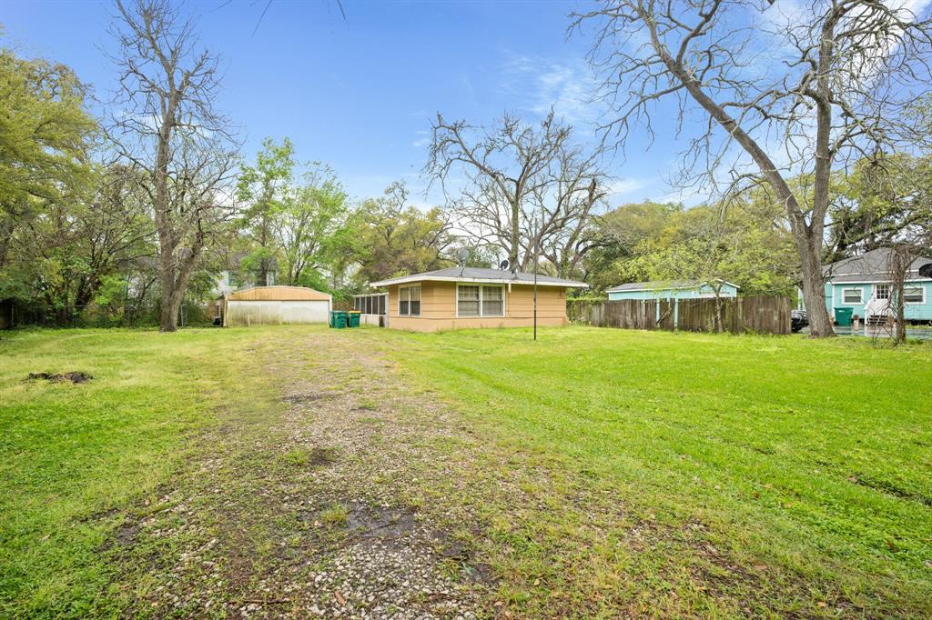 1306 Laurel Street, La Marque, Texas image 1