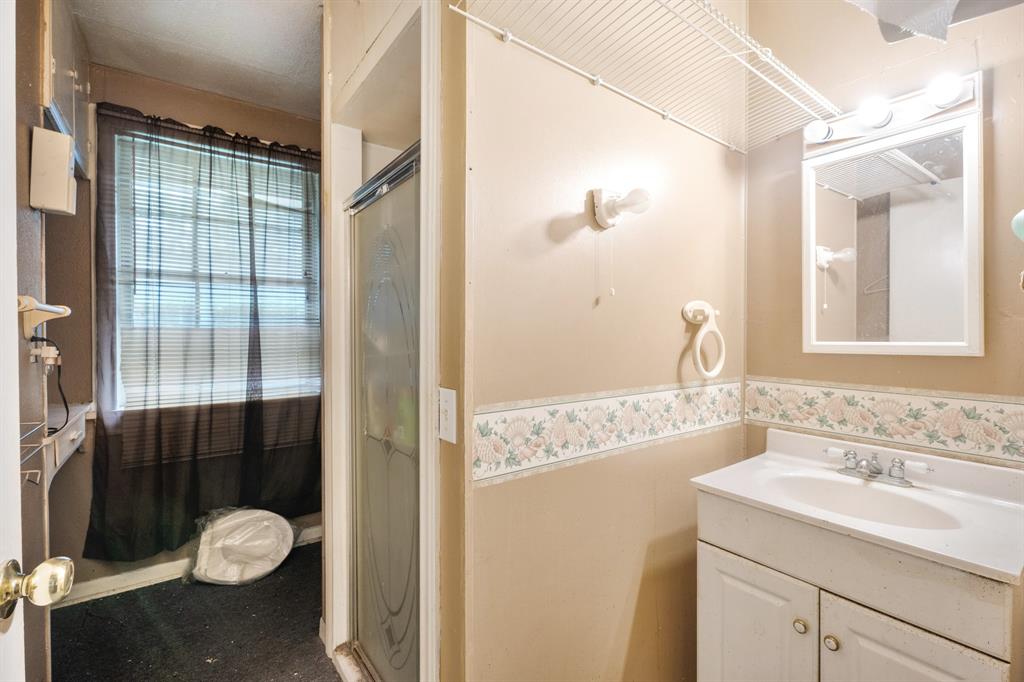 1306 Laurel Street, La Marque, Texas image 8