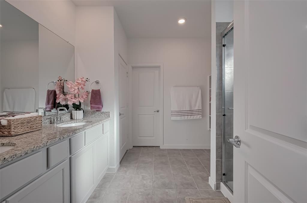 21611 Shadowbrook Birch Drive, Cypress, Texas image 29