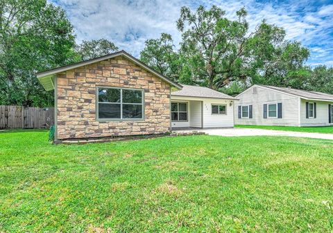 A home in Lake Jackson