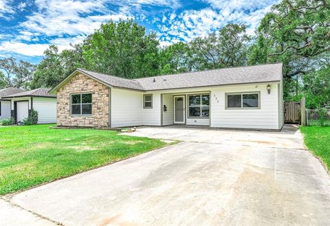 A home in Lake Jackson