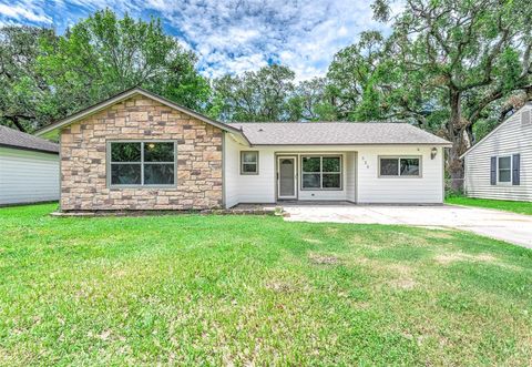 A home in Lake Jackson