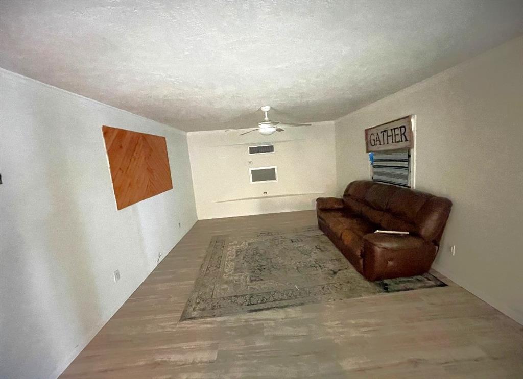 7963 Addison Belle Drive, Conroe, Texas image 4