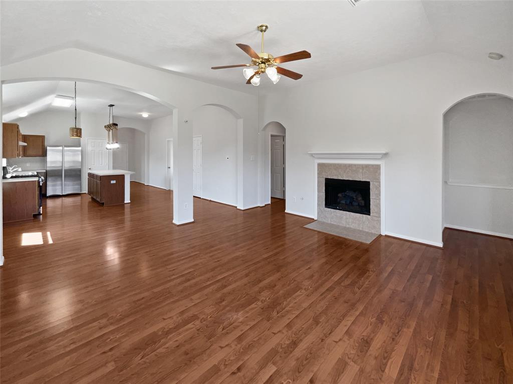 7259 Fox Forest Trail, Humble, Texas image 13