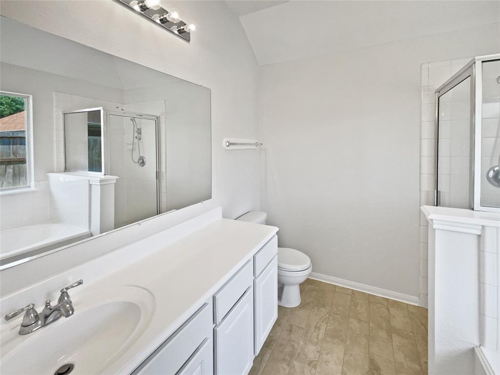 7259 Fox Forest Trail, Humble, Texas image 7